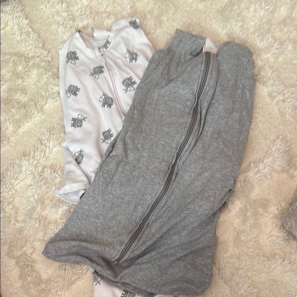 Bundle of 2 Halo Kids Pajamas Sleep Sacks Swaddles - Gray and White